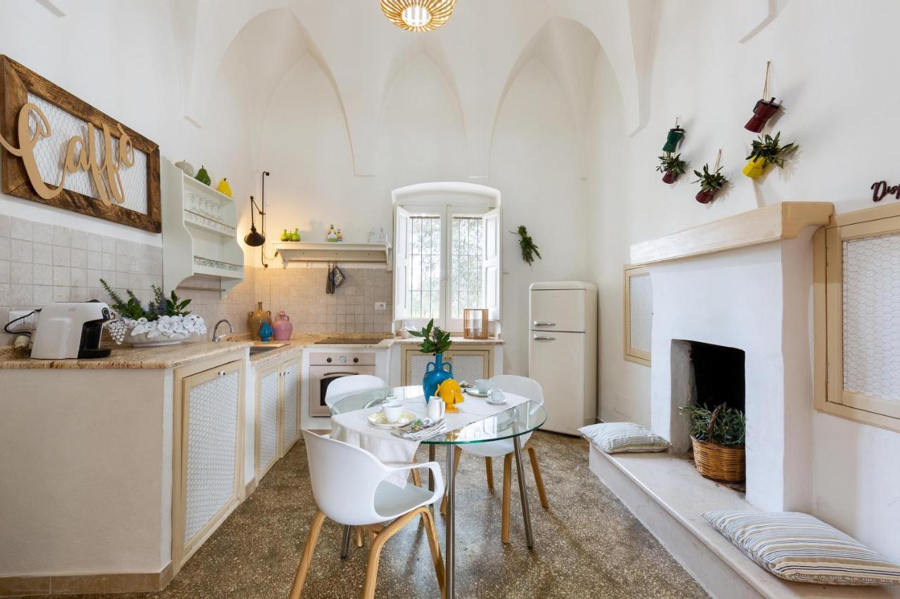 Villa Thea Charming House กาโรวิญโญ ภายนอก รูปภาพ